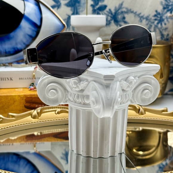 🆕 CELINE 🧿 NIB CL40235U 16A Metal Triomphe Oval Sunglasses, Silver & Smoke - Picture 11 of 16